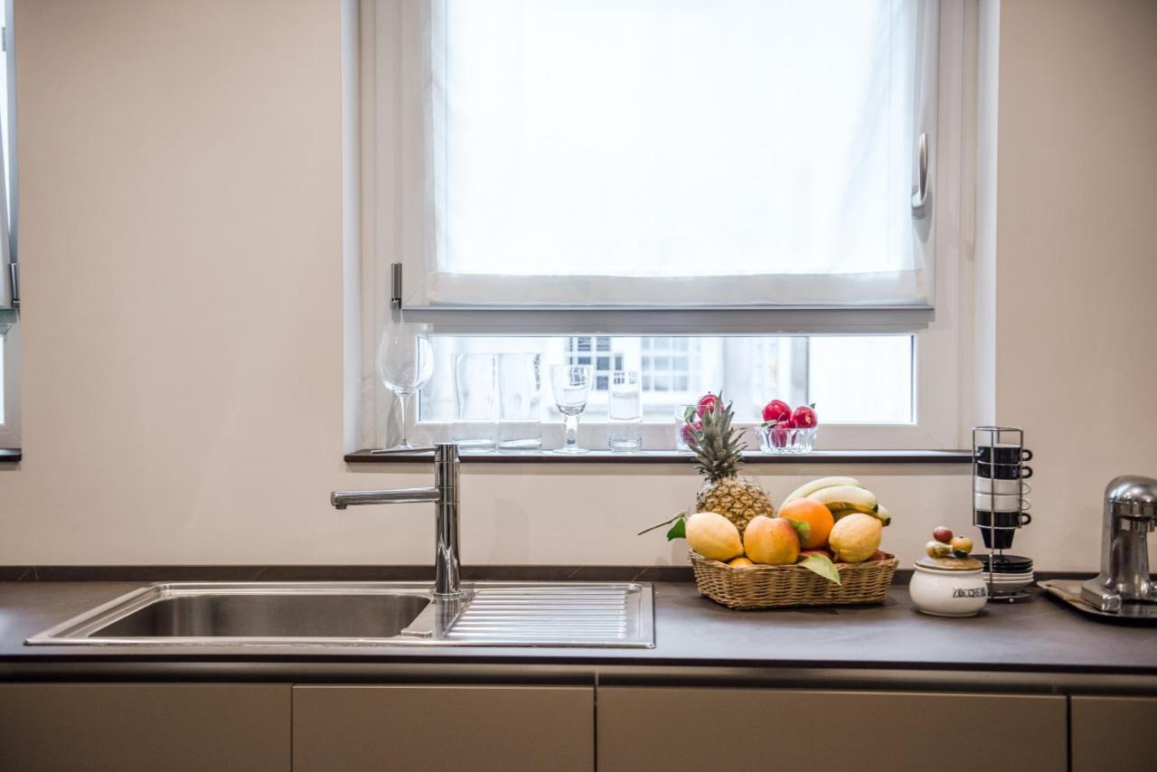 Casa 3 Santi, Your Contemporary Home In Rome Bagian luar foto