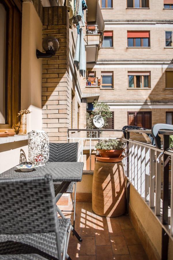 Casa 3 Santi, Your Contemporary Home In Rome Bagian luar foto