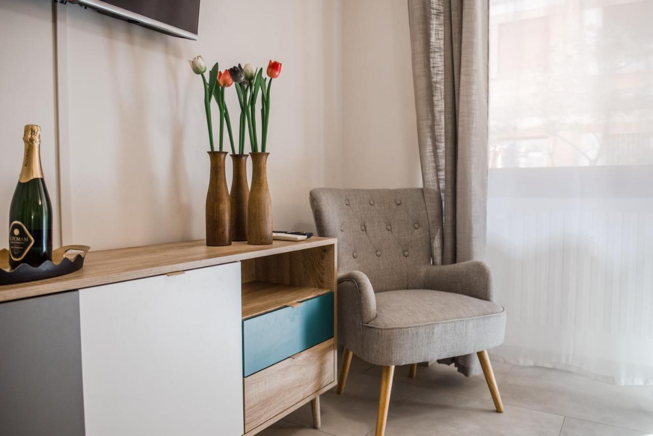 Casa 3 Santi, Your Contemporary Home In Rome Bagian luar foto