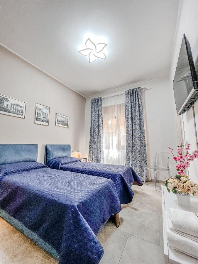 Casa 3 Santi, Your Contemporary Home In Rome Bagian luar foto