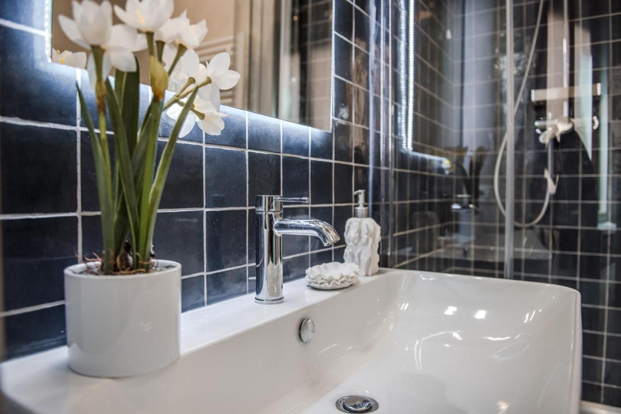 Casa 3 Santi, Your Contemporary Home In Rome Bagian luar foto